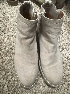 Universal Thread Suede Ankle Boots in Light Taupe
